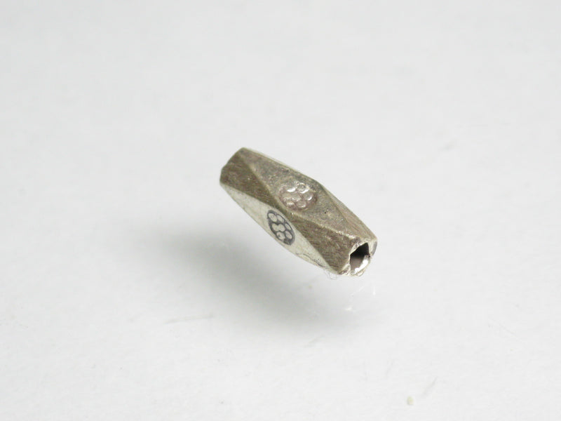 TOKO-BEADS SV252 Karen Silver bead 3mm SV252 カレンシルバービーズ 3mm Asian bead & African bead  Handmade,Lampeork,bead,asia,india,ethnic,parts,accessory,beads とんぼ玉,ビーズ,トンボ玉,アジア,インド,エスニック,手作り,パーツ,アクセサリー