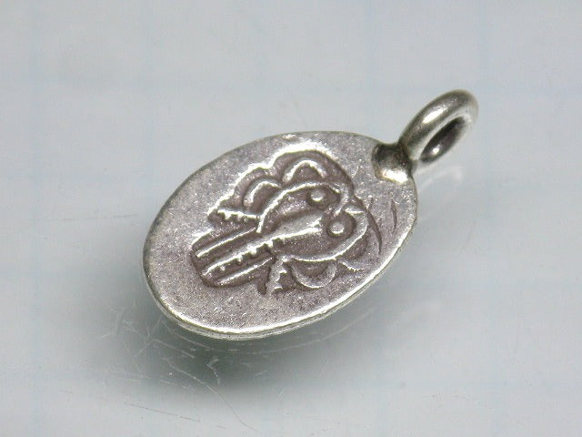 TOKO-BEADS SV401-33 Karen Silver Charm 17mm SV401-33 カレンシルバーチャーム 17mm Asian bead & African bead  Handmade,Lampeork,bead,asia,india,ethnic,parts,accessory,beads とんぼ玉,ビーズ,トンボ玉,アジア,インド,エスニック,手作り,パーツ,アクセサリー