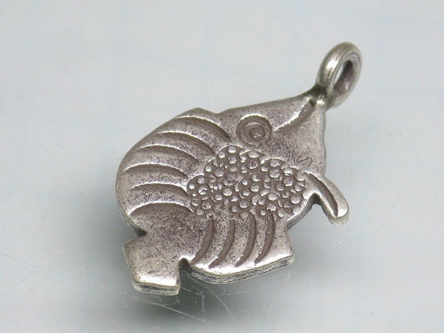 TOKO-BEADS SV401-37 Karen Silver Charm 19mm SV401-37 カレンシルバーチャーム 19mm Asian bead & African bead  Handmade,Lampeork,bead,asia,india,ethnic,parts,accessory,beads とんぼ玉,ビーズ,トンボ玉,アジア,インド,エスニック,手作り,パーツ,アクセサリー