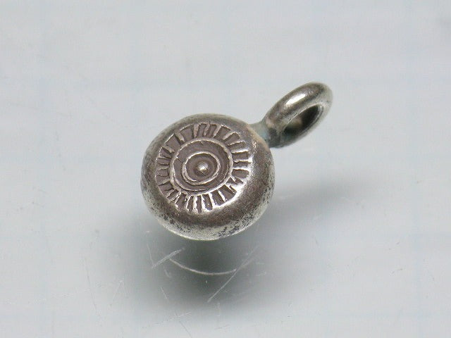 TOKO-BEADS SV401-66 Karen Silver Charm 11.5mm SV401-66 カレンシルバーチャーム 11.5mm Asian bead & African bead  Handmade,Lampeork,bead,asia,india,ethnic,parts,accessory,beads とんぼ玉,ビーズ,トンボ玉,アジア,インド,エスニック,手作り,パーツ,アクセサリー
