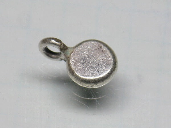 TOKO-BEADS SV401-68 Karen Silver Charm 11.5mm SV401-68 カレンシルバーチャーム 11.5mm Asian bead & African bead  Handmade,Lampeork,bead,asia,india,ethnic,parts,accessory,beads とんぼ玉,ビーズ,トンボ玉,アジア,インド,エスニック,手作り,パーツ,アクセサリー