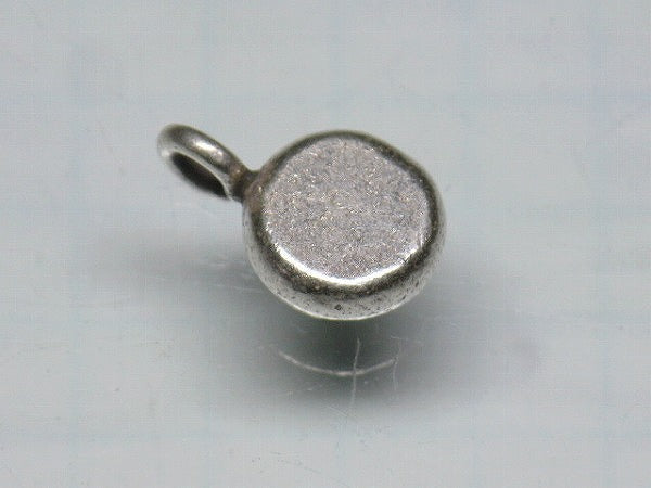TOKO-BEADS SV401-70 Karen Silver Charm 11.5mm SV401-70 カレンシルバーチャーム 11.5mm Asian bead & African bead  Handmade,Lampeork,bead,asia,india,ethnic,parts,accessory,beads とんぼ玉,ビーズ,トンボ玉,アジア,インド,エスニック,手作り,パーツ,アクセサリー