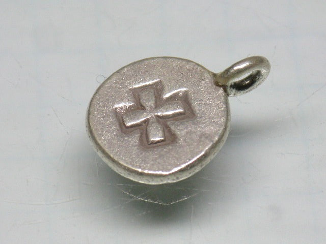 TOKO-BEADS SV401-71 Karen Silver Charm 15mm SV401-71 カレンシルバーチャーム 15mm Asian bead & African bead  Handmade,Lampeork,bead,asia,india,ethnic,parts,accessory,beads とんぼ玉,ビーズ,トンボ玉,アジア,インド,エスニック,手作り,パーツ,アクセサリー