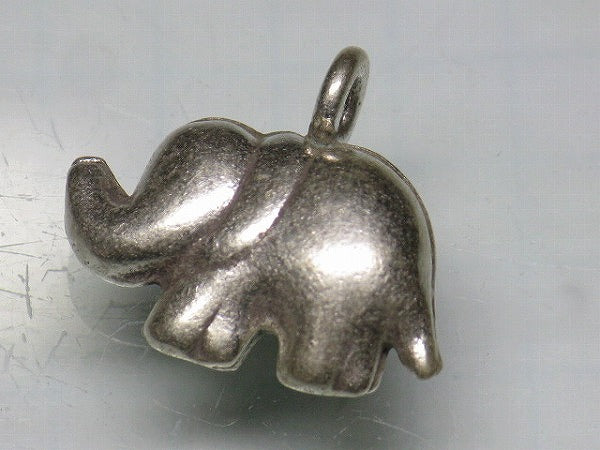 TOKO-BEADS SV401-78 Karen Silver Charm 18mm SV401-78 カレンシルバーチャーム 18mm Asian bead & African bead  Handmade,Lampeork,bead,asia,india,ethnic,parts,accessory,beads とんぼ玉,ビーズ,トンボ玉,アジア,インド,エスニック,手作り,パーツ,アクセサリー