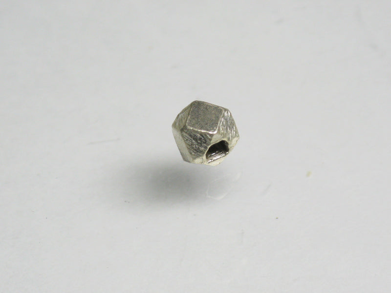 TOKO-BEADS SV501-12 Karen Silver bead 44mm SV501-12 カレンシルバービーズ 44mm Asian bead & African bead  Handmade,Lampeork,bead,asia,india,ethnic,parts,accessory,beads とんぼ玉,ビーズ,トンボ玉,アジア,インド,エスニック,手作り,パーツ,アクセサリー