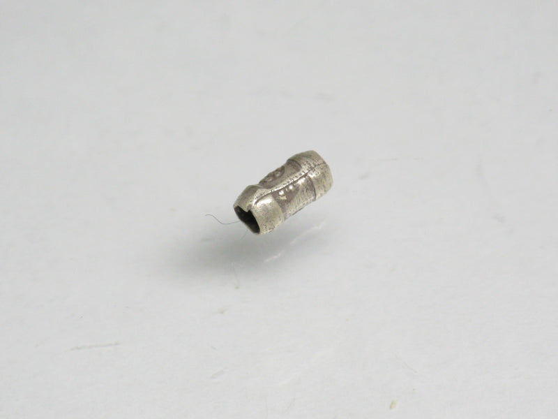 TOKO-BEADS SV501-20 Karen Silver bead 2.7mm SV501-20 カレンシルバービーズ 2.7mm Asian bead & African bead  Handmade,Lampeork,bead,asia,india,ethnic,parts,accessory,beads とんぼ玉,ビーズ,トンボ玉,アジア,インド,エスニック,手作り,パーツ,アクセサリー