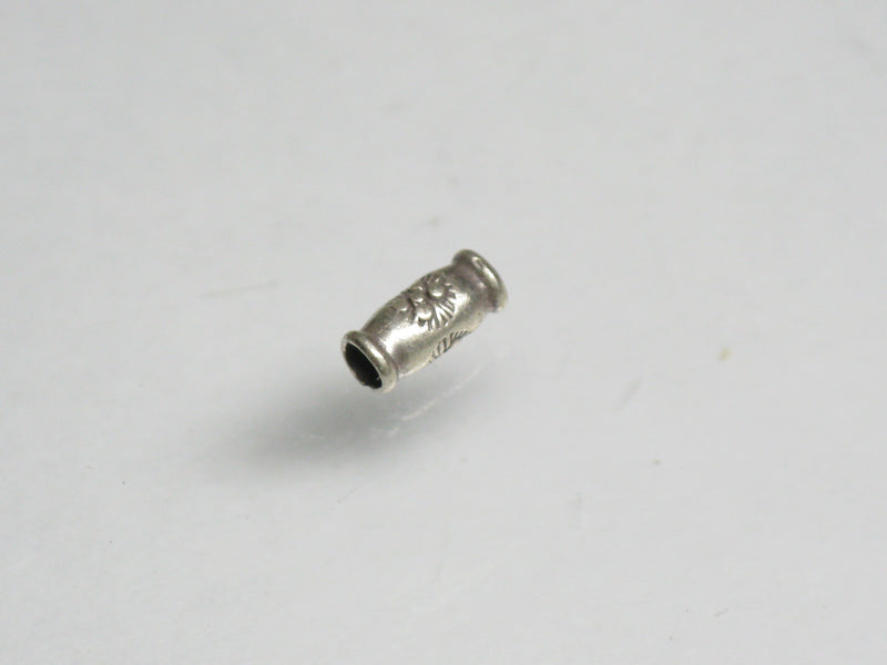 TOKO-BEADS SV501-21 Karen Silver bead 2.4mm SV501-21 カレンシルバービーズ 2.4mm Asian bead & African bead  Handmade,Lampeork,bead,asia,india,ethnic,parts,accessory,beads とんぼ玉,ビーズ,トンボ玉,アジア,インド,エスニック,手作り,パーツ,アクセサリー