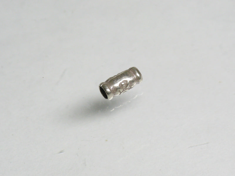 TOKO-BEADS SV501-23 Karen Silver bead 2.4mm SV501-23 カレンシルバービーズ 2.4mm Asian bead & African bead  Handmade,Lampeork,bead,asia,india,ethnic,parts,accessory,beads とんぼ玉,ビーズ,トンボ玉,アジア,インド,エスニック,手作り,パーツ,アクセサリー