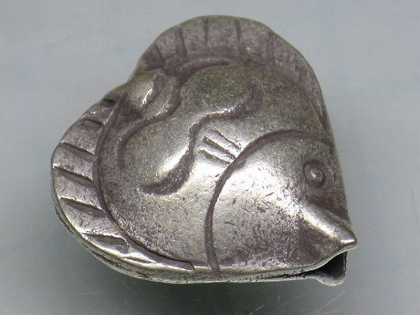 TOKO-BEADS SV502-11 Karen Silver Charm 13.7mm SV502-11 カレンシルバーチャーム 13.7mm Asian bead & African bead  Handmade,Lampeork,bead,asia,india,ethnic,parts,accessory,beads とんぼ玉,ビーズ,トンボ玉,アジア,インド,エスニック,手作り,パーツ,アクセサリー