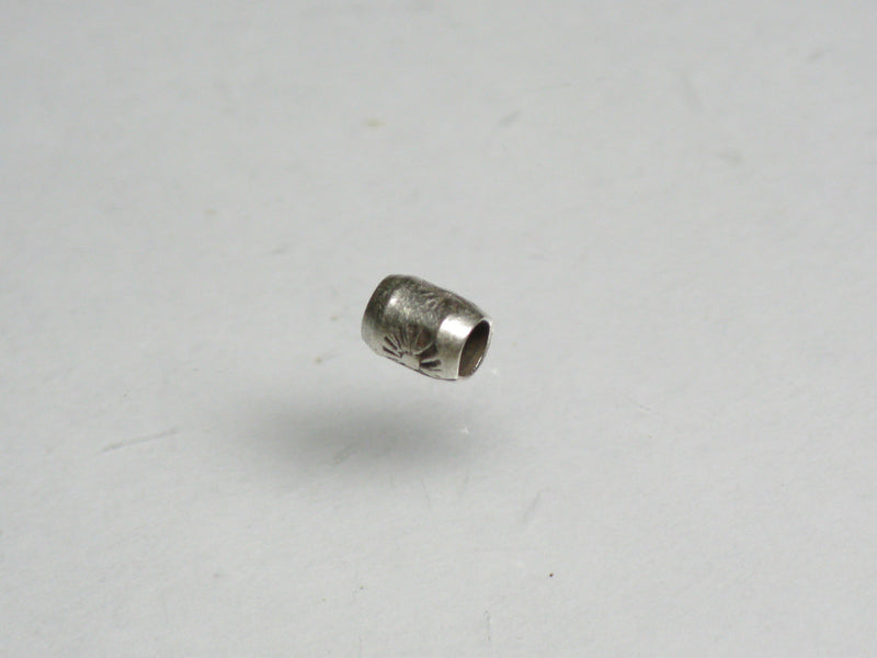 TOKO-BEADS SV701-03 Karen Silver bead 2.5mm SV701-03 カレンシルバービーズ 2.5mm Asian bead & African bead  Handmade,Lampeork,bead,asia,india,ethnic,parts,accessory,beads とんぼ玉,ビーズ,トンボ玉,アジア,インド,エスニック,手作り,パーツ,アクセサリー