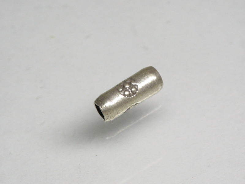 TOKO-BEADS SV701-05 Karen Silver bead 3.7mm SV701-05 カレンシルバービーズ 3.7mm Asian bead & African bead  Handmade,Lampeork,bead,asia,india,ethnic,parts,accessory,beads とんぼ玉,ビーズ,トンボ玉,アジア,インド,エスニック,手作り,パーツ,アクセサリー