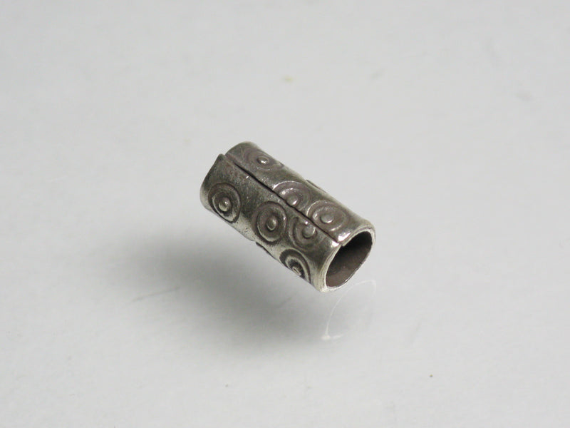 TOKO-BEADS SV701-06 Karen Silver bead 4.3mm SV701-06 カレンシルバービーズ 4.3mm Asian bead & African bead  Handmade,Lampeork,bead,asia,india,ethnic,parts,accessory,beads とんぼ玉,ビーズ,トンボ玉,アジア,インド,エスニック,手作り,パーツ,アクセサリー