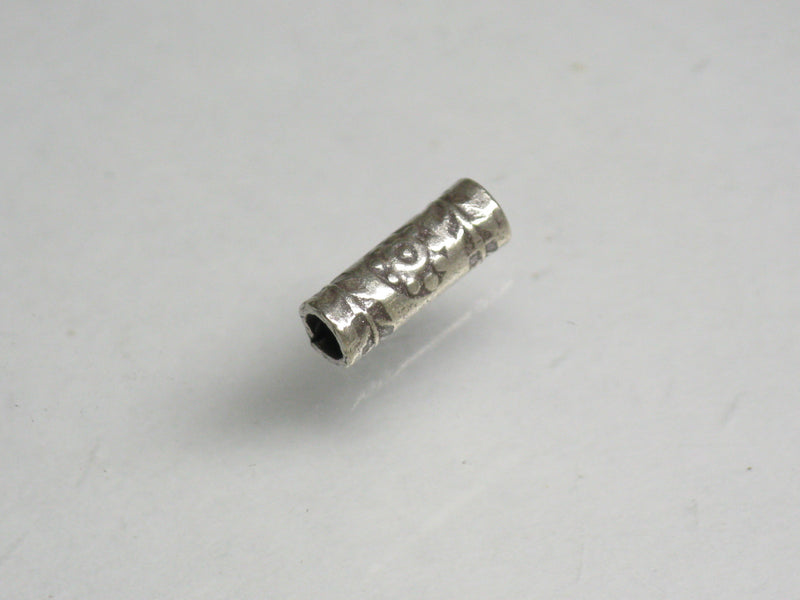 TOKO-BEADS SV701-07 Karen Silver bead 3mm SV701-07 カレンシルバービーズ 3mm Asian bead & African bead  Handmade,Lampeork,bead,asia,india,ethnic,parts,accessory,beads とんぼ玉,ビーズ,トンボ玉,アジア,インド,エスニック,手作り,パーツ,アクセサリー