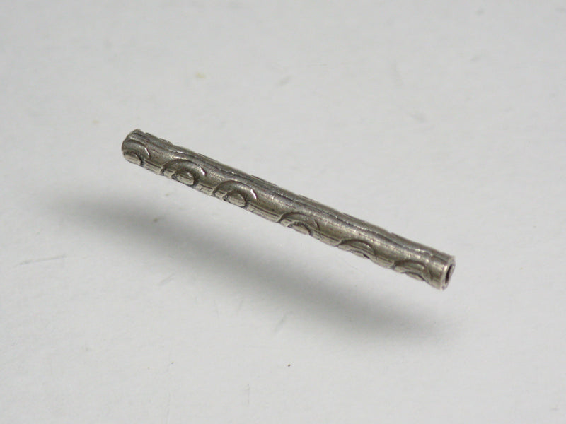 TOKO-BEADS SV701-09 Karen Silver bead 1.8mm SV701-09 カレンシルバービーズ 1.8mm Asian bead & African bead  Handmade,Lampeork,bead,asia,india,ethnic,parts,accessory,beads とんぼ玉,ビーズ,トンボ玉,アジア,インド,エスニック,手作り,パーツ,アクセサリー