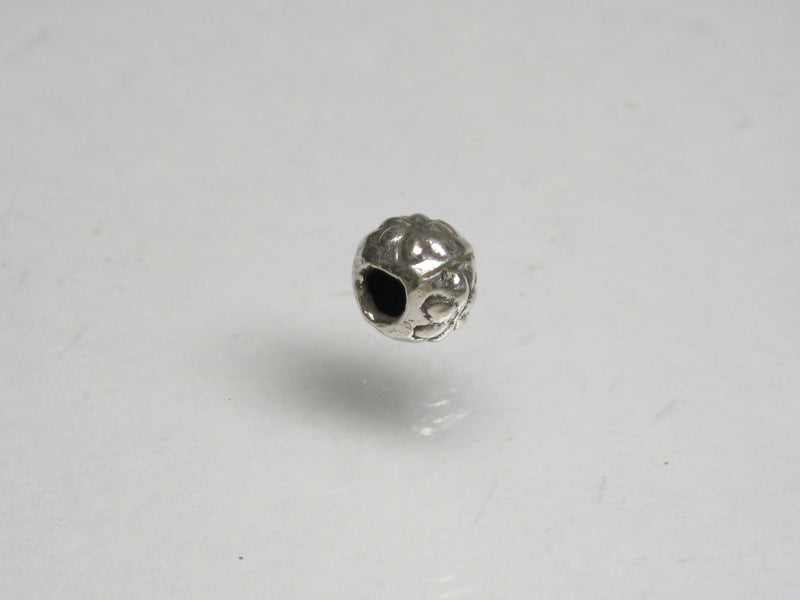 TOKO-BEADS SV704-05 Karen Silver bead 5mm SV704-05 カレンシルバービーズ 5mm Asian bead & African bead  Handmade,Lampeork,bead,asia,india,ethnic,parts,accessory,beads とんぼ玉,ビーズ,トンボ玉,アジア,インド,エスニック,手作り,パーツ,アクセサリー