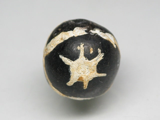 TOKO-BEADS T589-13 Manik Burung(black) 16mm T589-13 マニックブルン（鳥玉/ブラック） 16mm Asian bead & African bead  Handmade,Lampeork,bead,asia,india,ethnic,parts,accessory,beads とんぼ玉,ビーズ,トンボ玉,アジア,インド,エスニック,手作り,パーツ,アクセサリー