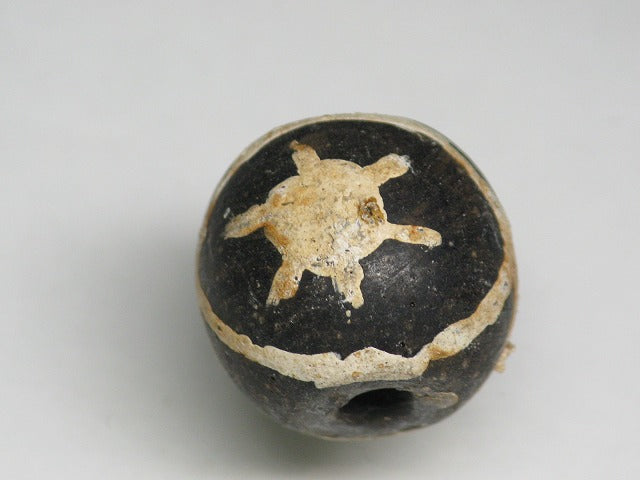 TOKO-BEADS T589-15 Manik Burung(black) 16mm T589-15 マニックブルン（鳥玉/ブラック） 16mm Asian bead & African bead  Handmade,Lampeork,bead,asia,india,ethnic,parts,accessory,beads とんぼ玉,ビーズ,トンボ玉,アジア,インド,エスニック,手作り,パーツ,アクセサリー