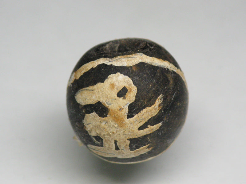 TOKO-BEADS T589-15 Manik Burung(black) 16mm T589-15 マニックブルン（鳥玉/ブラック） 16mm Asian bead & African bead  Handmade,Lampeork,bead,asia,india,ethnic,parts,accessory,beads とんぼ玉,ビーズ,トンボ玉,アジア,インド,エスニック,手作り,パーツ,アクセサリー