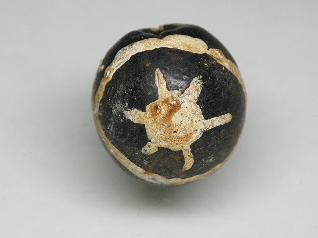 TOKO-BEADS T589-18 Manik Burung(black) 16mm T589-18 マニックブルン（鳥玉/ブラック） 16mm Asian bead & African bead  Handmade,Lampeork,bead,asia,india,ethnic,parts,accessory,beads とんぼ玉,ビーズ,トンボ玉,アジア,インド,エスニック,手作り,パーツ,アクセサリー