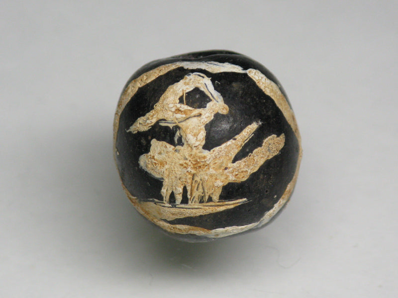 TOKO-BEADS T589-21 Manik Burung(black) 15mm T589-21 マニックブルン（鳥玉/ブラック） 15mm Asian bead & African bead  Handmade,Lampeork,bead,asia,india,ethnic,parts,accessory,beads とんぼ玉,ビーズ,トンボ玉,アジア,インド,エスニック,手作り,パーツ,アクセサリー