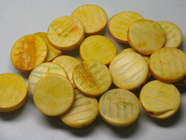 TOKO-BEADS XAB199-04P Discount Bone bead (20pcs) 20mm XAB199-04P わけありボーンビーズ（20個パック） 20mm Asian bead & African bead  Handmade,Lampeork,bead,asia,india,ethnic,parts,accessory,beads とんぼ玉,ビーズ,トンボ玉,アジア,インド,エスニック,手作り,パーツ,アクセサリー