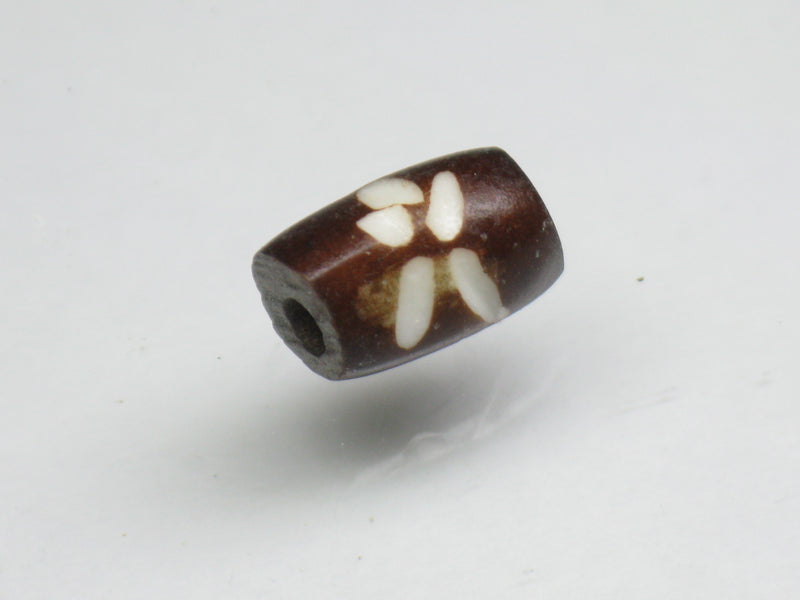 TOKO-BEADS AB180-12 Bone bead 6mm AB180-12 ボーンビーズ 6mm Asian bead & African bead  Handmade,Lampeork,bead,asia,india,ethnic,parts,accessory,beads とんぼ玉,ビーズ,トンボ玉,アジア,インド,エスニック,手作り,パーツ,アクセサリー