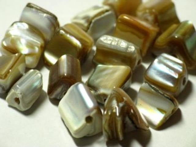 TOKO-BEADS AB183-01 Shell bead (23g) 5~9mm AB183-01 カラーシェルビーズ（23g） 5~9mm Asian bead & African bead  Handmade,Lampeork,bead,asia,india,ethnic,parts,accessory,beads とんぼ玉,ビーズ,トンボ玉,アジア,インド,エスニック,手作り,パーツ,アクセサリー