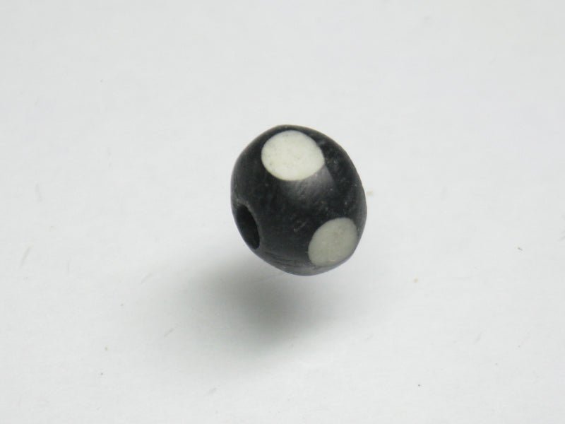 TOKO-BEADS AB183-37S Bone bead 7~12mm AB183-37S ボーンビーズ 7~12mm Asian bead & African bead  Handmade,Lampeork,bead,asia,india,ethnic,parts,accessory,beads とんぼ玉,ビーズ,トンボ玉,アジア,インド,エスニック,手作り,パーツ,アクセサリー