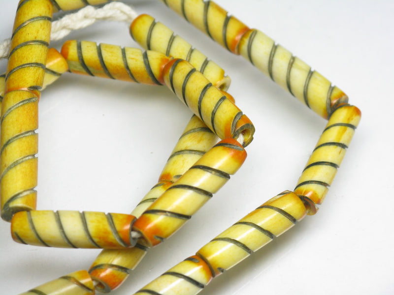 TOKO-BEADS AB184-31N Bone bead (strand) 5.5~7.5mm AB184-31N ボーンビーズ（連） 5.5~7.5mm Asian bead & African bead  Handmade,Lampeork,bead,asia,india,ethnic,parts,accessory,beads とんぼ玉,ビーズ,トンボ玉,アジア,インド,エスニック,手作り,パーツ,アクセサリー