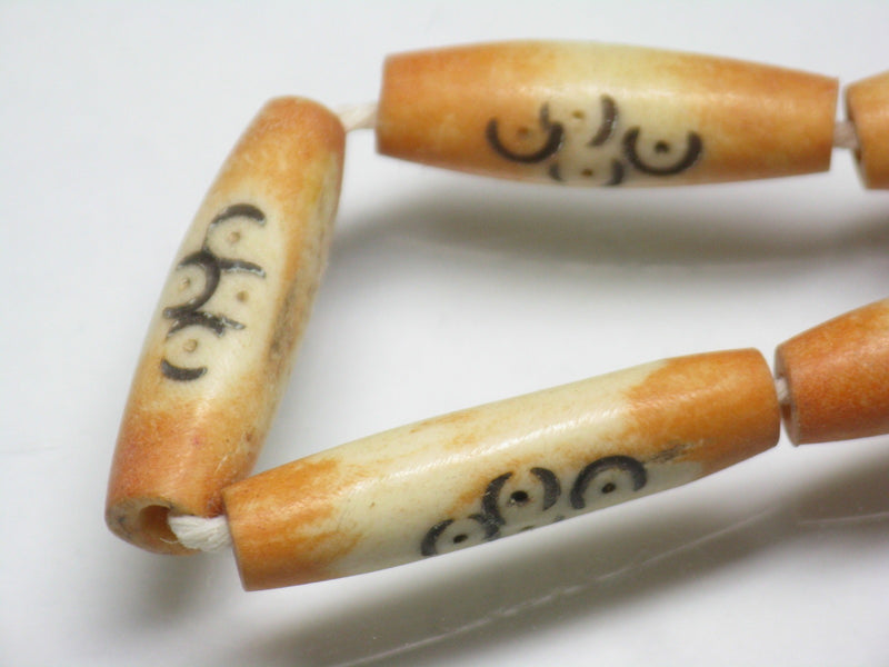TOKO-BEADS AB184-54N Bone bead (strand) 5~8mm AB184-54N ボーンビーズ（連） 5~8mm Asian bead & African bead  Handmade,Lampeork,bead,asia,india,ethnic,parts,accessory,beads とんぼ玉,ビーズ,トンボ玉,アジア,インド,エスニック,手作り,パーツ,アクセサリー