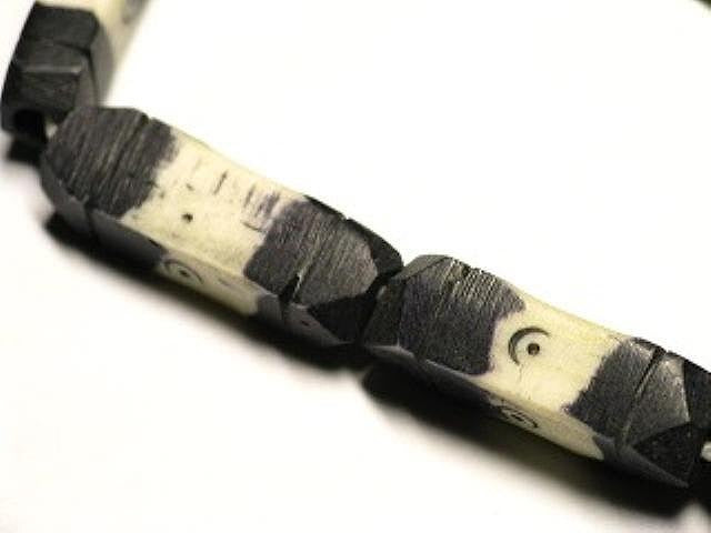 TOKO-BEADS AB184-72N Bone bead (strand) 5.5~6.5mm AB184-72N ボーンビーズ（連） 5.5~6.5mm Asian bead & African bead  Handmade,Lampeork,bead,asia,india,ethnic,parts,accessory,beads とんぼ玉,ビーズ,トンボ玉,アジア,インド,エスニック,手作り,パーツ,アクセサリー