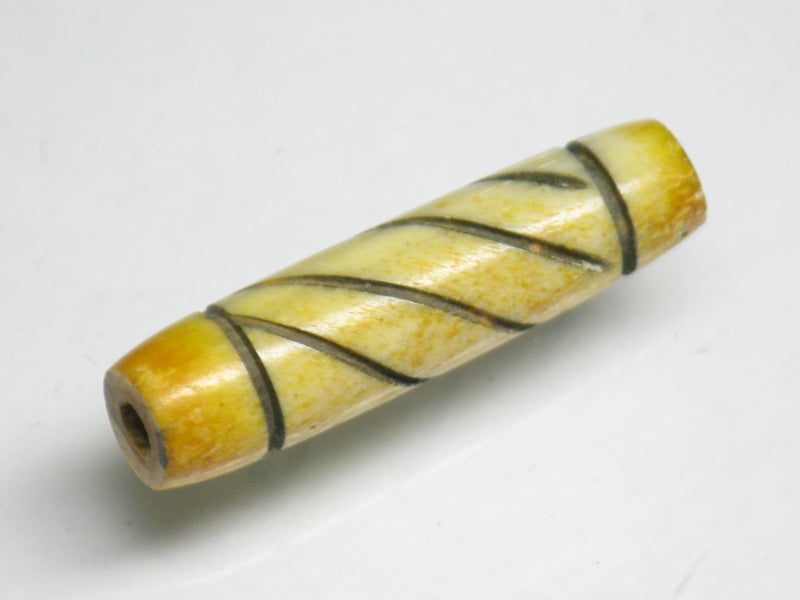 TOKO-BEADS AB184-27S Bone bead 6.5mm AB184-27S ボーンビーズ 6.5mm Asian bead & African bead  Handmade,Lampeork,bead,asia,india,ethnic,parts,accessory,beads とんぼ玉,ビーズ,トンボ玉,アジア,インド,エスニック,手作り,パーツ,アクセサリー