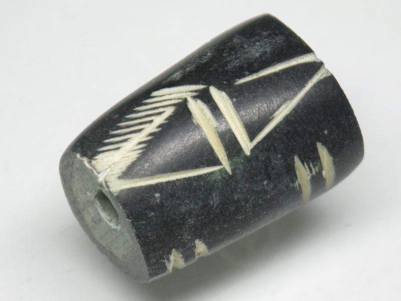 TOKO-BEADS AB186-36 Bone bead 14~19mm AB186-36 大粒ボーンビーズ 14~19mm Asian bead & African bead  Handmade,Lampeork,bead,asia,india,ethnic,parts,accessory,beads とんぼ玉,ビーズ,トンボ玉,アジア,インド,エスニック,手作り,パーツ,アクセサリー
