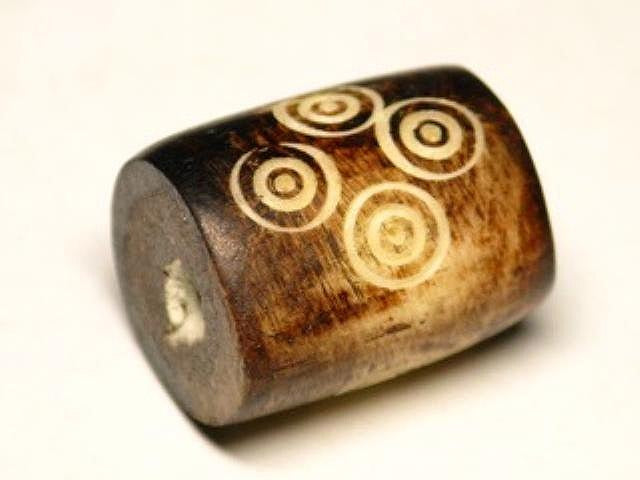 TOKO-BEADS AB187-08 Bone bead 16mm AB187-08 大粒ボーンビーズ 16mm Asian bead & African bead  Handmade,Lampeork,bead,asia,india,ethnic,parts,accessory,beads とんぼ玉,ビーズ,トンボ玉,アジア,インド,エスニック,手作り,パーツ,アクセサリー
