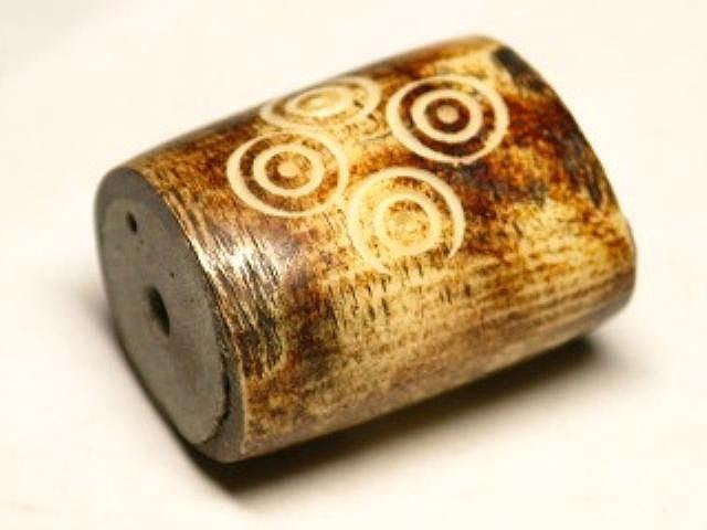 TOKO-BEADS AB187-20 Bone bead 17mm AB187-20 大粒ボーンビーズ 17mm Asian bead & African bead  Handmade,Lampeork,bead,asia,india,ethnic,parts,accessory,beads とんぼ玉,ビーズ,トンボ玉,アジア,インド,エスニック,手作り,パーツ,アクセサリー