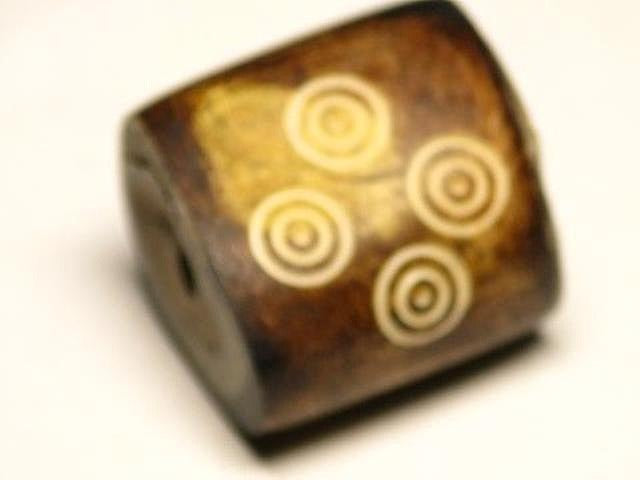 TOKO-BEADS AB187-48 Bone bead 19mm AB187-48 大粒ボーンビーズ 19mm Asian bead & African bead  Handmade,Lampeork,bead,asia,india,ethnic,parts,accessory,beads とんぼ玉,ビーズ,トンボ玉,アジア,インド,エスニック,手作り,パーツ,アクセサリー