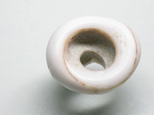 TOKO-BEADS AB189-50 Puka shell 17.5mm AB189-50 プカシェル 17.5mm Asian bead & African bead  Handmade,Lampeork,bead,asia,india,ethnic,parts,accessory,beads とんぼ玉,ビーズ,トンボ玉,アジア,インド,エスニック,手作り,パーツ,アクセサリー