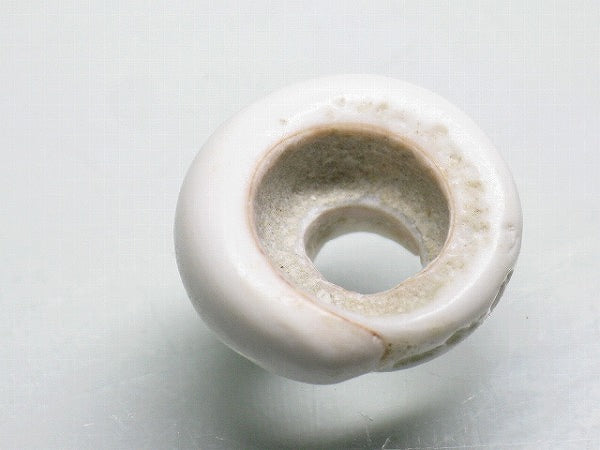 TOKO-BEADS AB189-58 Puka shell 18mm AB189-58 プカシェル 18mm Asian bead & African bead  Handmade,Lampeork,bead,asia,india,ethnic,parts,accessory,beads とんぼ玉,ビーズ,トンボ玉,アジア,インド,エスニック,手作り,パーツ,アクセサリー