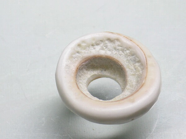 TOKO-BEADS AB189-60 Puka shell 17mm AB189-60 プカシェル 17mm Asian bead & African bead  Handmade,Lampeork,bead,asia,india,ethnic,parts,accessory,beads とんぼ玉,ビーズ,トンボ玉,アジア,インド,エスニック,手作り,パーツ,アクセサリー