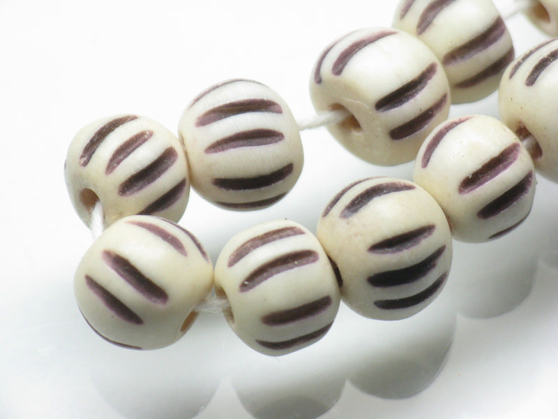 TOKO-BEADS AB191N-22 Bone bead (strand) 8~9mm AB191N-22 ボーンビーズ（連） 8~9mm Asian bead & African bead  Handmade,Lampeork,bead,asia,india,ethnic,parts,accessory,beads とんぼ玉,ビーズ,トンボ玉,アジア,インド,エスニック,手作り,パーツ,アクセサリー