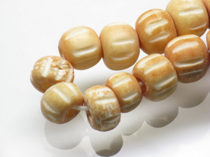 TOKO-BEADS AB191N-32 Bone bead (strand) 7~8mm AB191N-32 ボーンビーズ（連） 7~8mm Asian bead & African bead  Handmade,Lampeork,bead,asia,india,ethnic,parts,accessory,beads とんぼ玉,ビーズ,トンボ玉,アジア,インド,エスニック,手作り,パーツ,アクセサリー