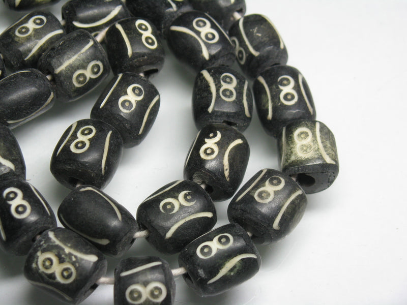 | TOKO-BEADS |AB193N-06 大粒ボーンビーズ（連） 12~13mmとんぼ玉,ビーズ,トンボ玉,アジア,インド,エスニック,手作り,パーツ,アクセサリー