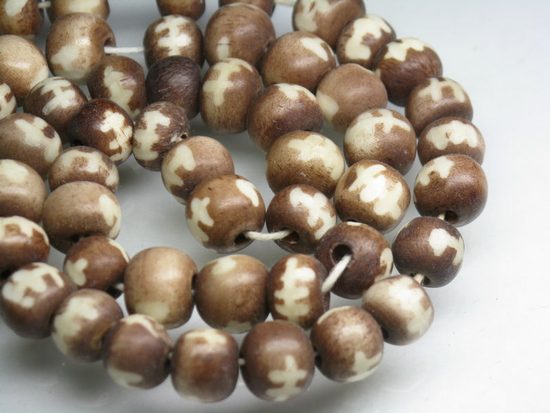 | TOKO-BEADS |AB195N-01 ボーンビーズ（連） 8~9mmとんぼ玉,ビーズ,トンボ玉,アジア,インド,エスニック,手作り,パーツ,アクセサリー