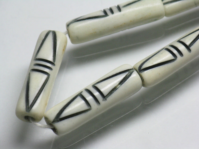 TOKO-BEADS AB195-12N Bone bead (strand) 7~8mm AB195-12N ボーンビーズ（連） 7~8mm Asian bead & African bead  Handmade,Lampeork,bead,asia,india,ethnic,parts,accessory,beads とんぼ玉,ビーズ,トンボ玉,アジア,インド,エスニック,手作り,パーツ,アクセサリー