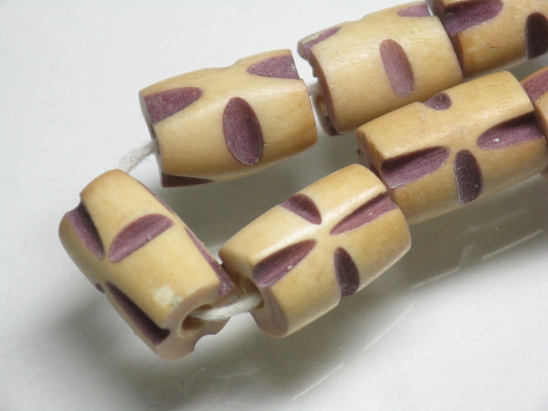 TOKO-BEADS AB195-23N Bone bead (strand) 6~7mm AB195-23N ボーンビーズ（連） 6~7mm Asian bead & African bead  Handmade,Lampeork,bead,asia,india,ethnic,parts,accessory,beads とんぼ玉,ビーズ,トンボ玉,アジア,インド,エスニック,手作り,パーツ,アクセサリー