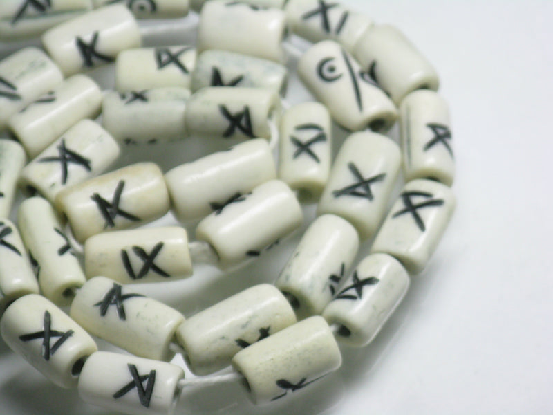 TOKO-BEADS AB195-62N Bone bead (strand) 5~7mm AB195-62N ボーンビーズ（連） 5~7mm Asian bead & African bead  Handmade,Lampeork,bead,asia,india,ethnic,parts,accessory,beads とんぼ玉,ビーズ,トンボ玉,アジア,インド,エスニック,手作り,パーツ,アクセサリー