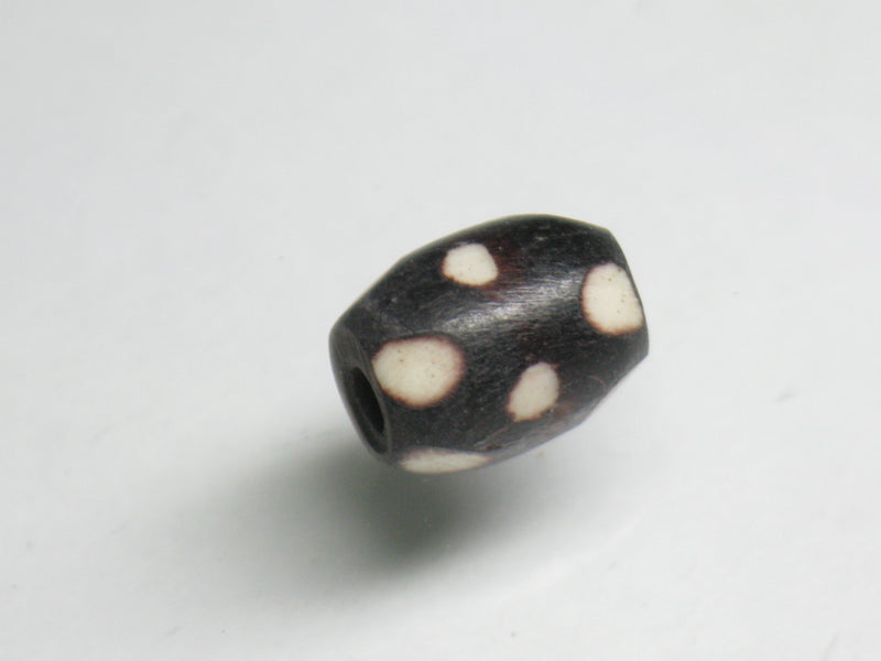 TOKO-BEADS AB195-21S Bone bead 6~8mm AB195-21S ボーンビーズ 6~8mm Asian bead & African bead  Handmade,Lampeork,bead,asia,india,ethnic,parts,accessory,beads とんぼ玉,ビーズ,トンボ玉,アジア,インド,エスニック,手作り,パーツ,アクセサリー