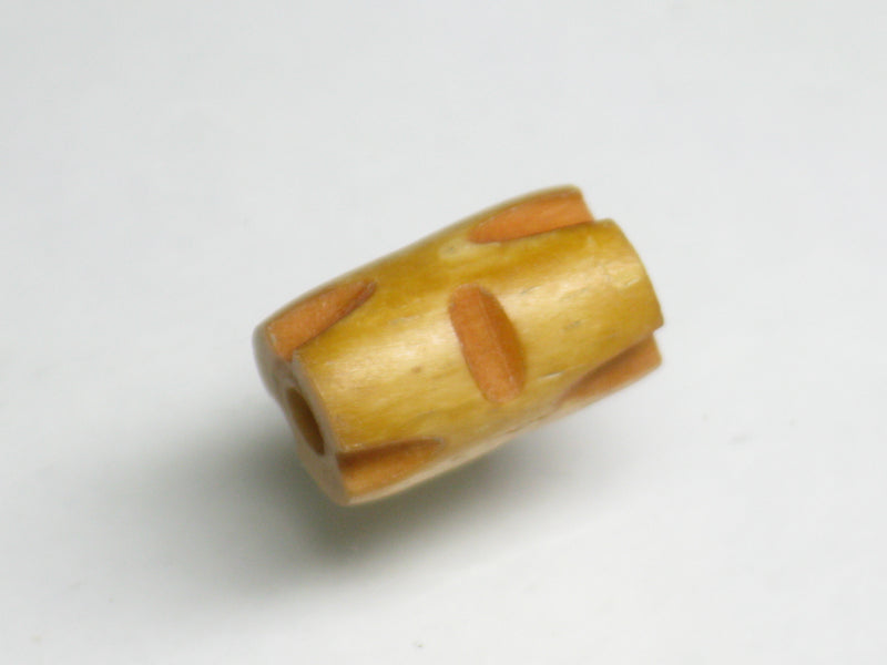 TOKO-BEADS AB195-24S Bone bead 6~8mm AB195-24S ボーンビーズ 6~8mm Asian bead & African bead  Handmade,Lampeork,bead,asia,india,ethnic,parts,accessory,beads とんぼ玉,ビーズ,トンボ玉,アジア,インド,エスニック,手作り,パーツ,アクセサリー
