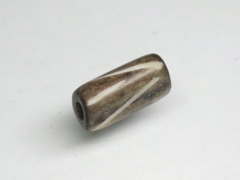 TOKO-BEADS AB195-60S Bone bead 5~7mm AB195-60S ボーンビーズ 5~7mm Asian bead & African bead  Handmade,Lampeork,bead,asia,india,ethnic,parts,accessory,beads とんぼ玉,ビーズ,トンボ玉,アジア,インド,エスニック,手作り,パーツ,アクセサリー
