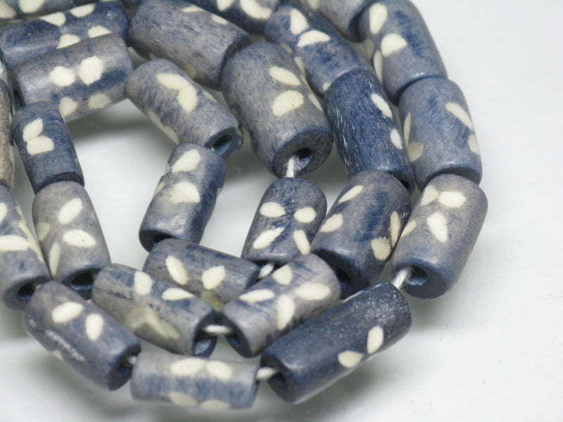 TOKO-BEADS AB197-01N Bone bead (strand) 5~7mm AB197-01N ボーンビーズ（連） 5~7mm Asian bead & African bead  Handmade,Lampeork,bead,asia,india,ethnic,parts,accessory,beads とんぼ玉,ビーズ,トンボ玉,アジア,インド,エスニック,手作り,パーツ,アクセサリー